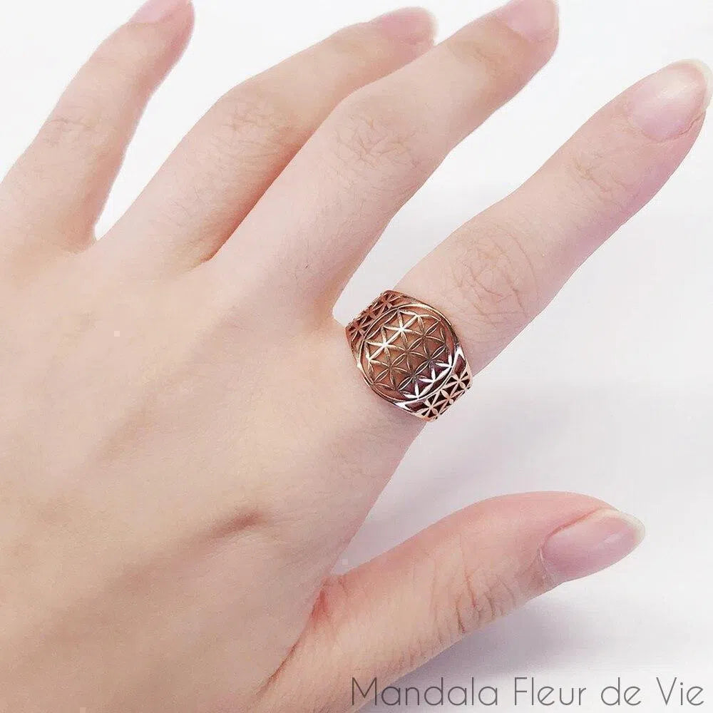 Bague Fleur de vieFemme