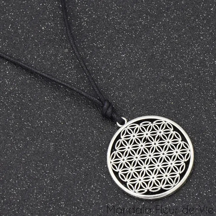 Pendentif Fleur de Vie  Minimaliste Mandala Fleur de vie