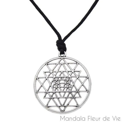 Pendentif Grille Sri Yantra