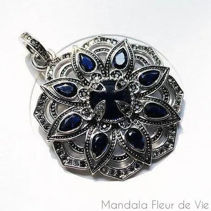 Pendentif Mandala Lotus Bleu en Argent