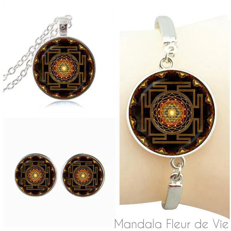 Pendentif Mandala Sri Yantra Géométrie Sacrée