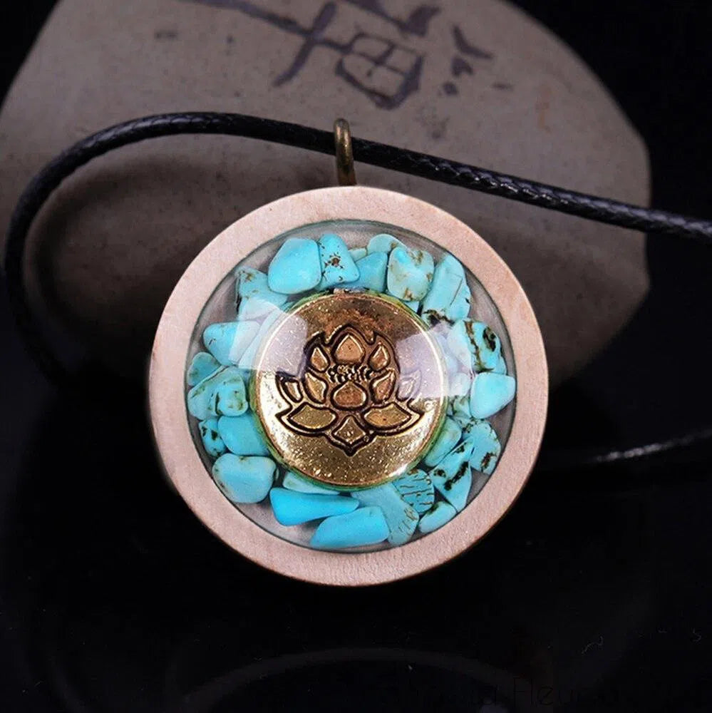 Pendentif Orgonite Lotus & Bois